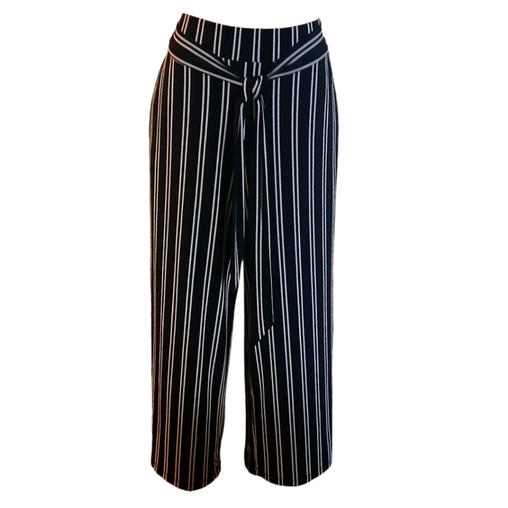 Lane Bryant Black and White Stripes size 10-12.